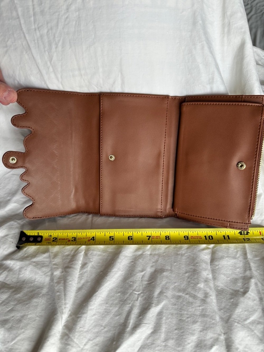Loungefly White Ice Cream Print Wallet with Brown Trim - Picture 4 of 5